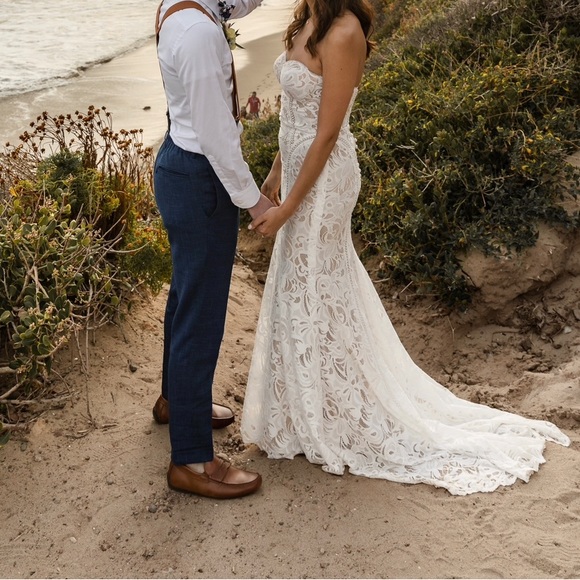 Bohemian lace ivory wedding dress - Picture 5 of 5